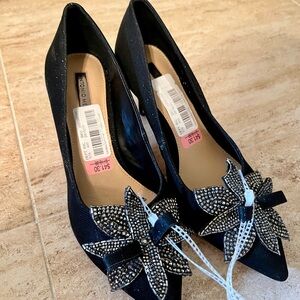 Women’s Antonio Melani Black Sequenced Heel Size 8 NWT